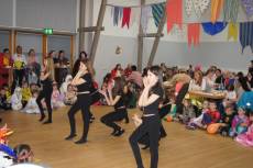 Auftritt der Tanzgruppe Stars