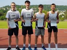 Die erfolgreiche Rendeler Sprintstaffel: Konstantin, Moritz, Lasse,und Luca