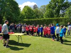 Die Mannschaften bei der Siegerehrung