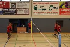 Die Mannschaften stehen sich gegenüber