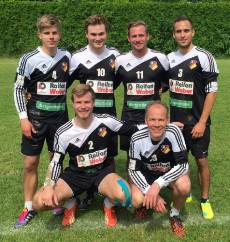 h.v.l.: Sven Kletzin, Jan-Niklas Tille, Marian Horn, Marvin Dunkel, v.v.l.: Luis Zang, Peter Lotze