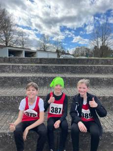 Jan, Felix und Anna (v. l. n. r.) haben gut lachen ...