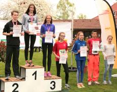 Lara bei der Siegerehrung