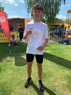 Lasse freut sich über seine zweite Bestleistung in Folge