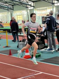 Lasse verbessert zum 2. Mal seine Bestzeit über 800m in dieser Saison