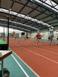 Leonie Barowski wird 5. Im B-Endlauf auf der Außenbahn