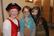 Ob Piratenbraut oder persische Tänzerin - alle sind dabei!