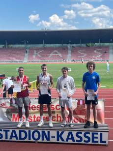 Silbermedaille für Luca auch im Stabhochsprung