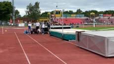 Yvonne sprang 1,41 hoch und damit Bestleistung