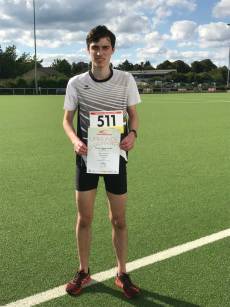 Florian Kanert springt auf Platz 6